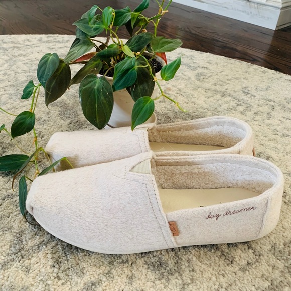 Toms Shoes - Tom’s Day Dreamer Slippers